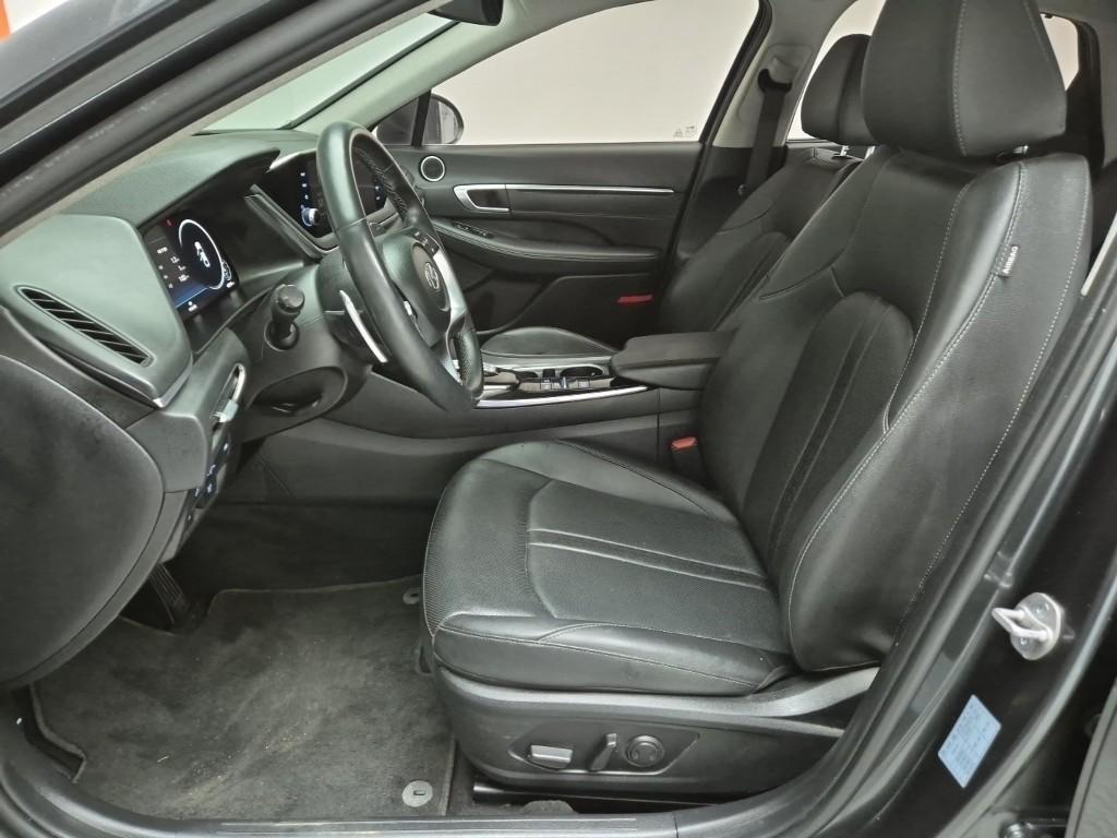 HYUNDAI Sonata - Vista 11