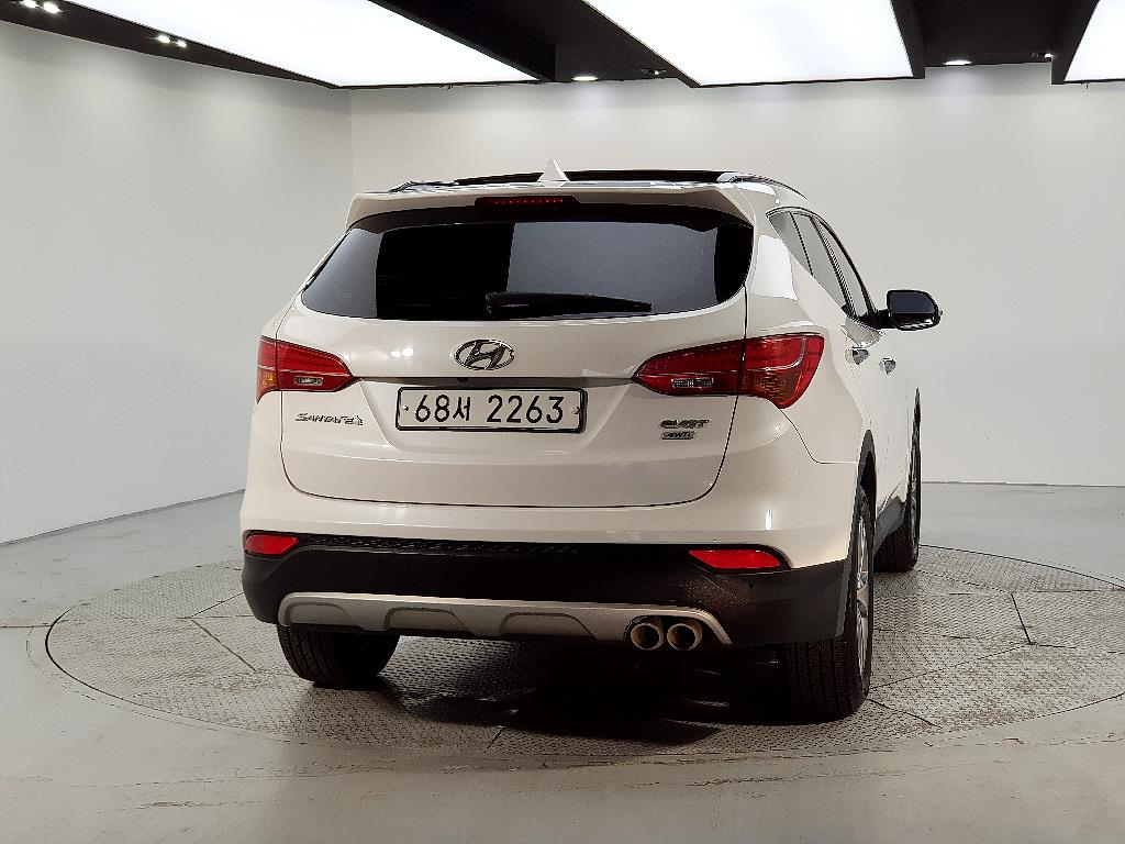 HYUNDAI Santa Fe - Vista 3