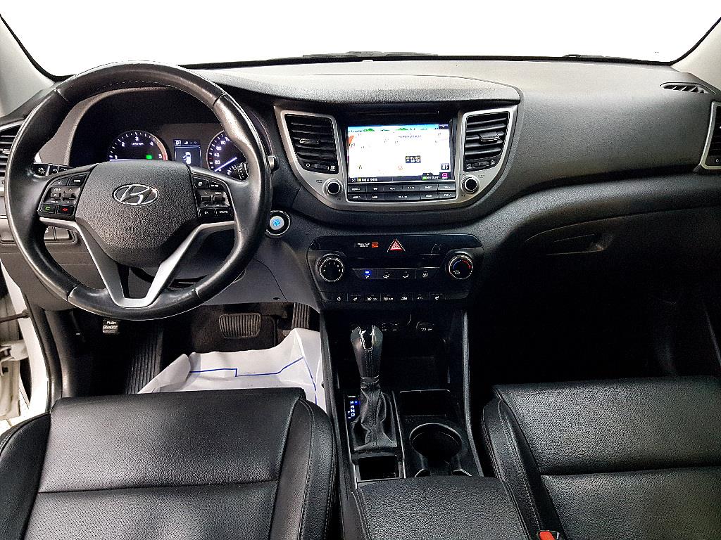 HYUNDAI Tucson - Vista 5