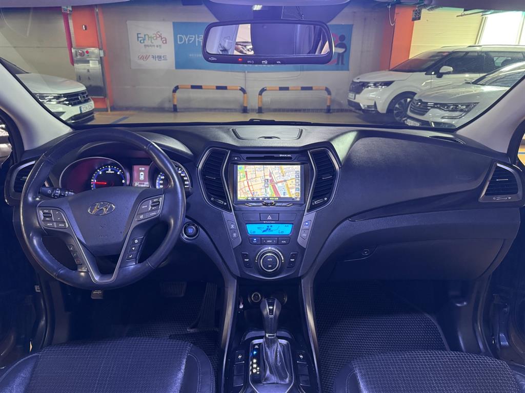 HYUNDAI Santa Fe - Vista 8