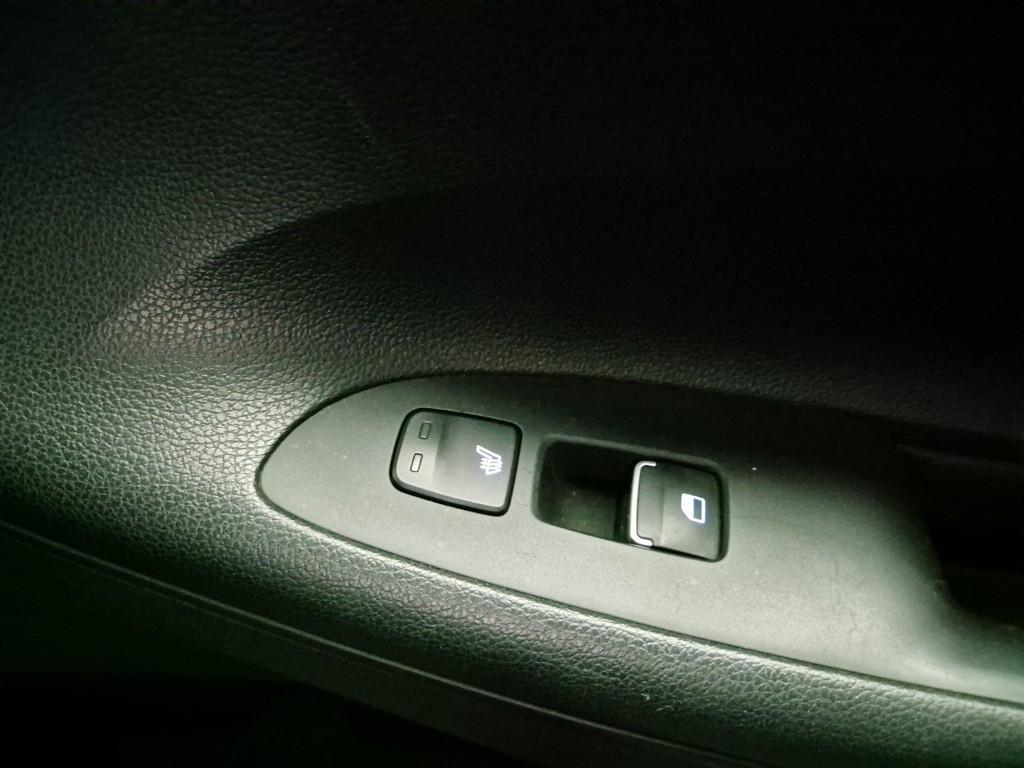 HYUNDAI Grandeur - Vista 11