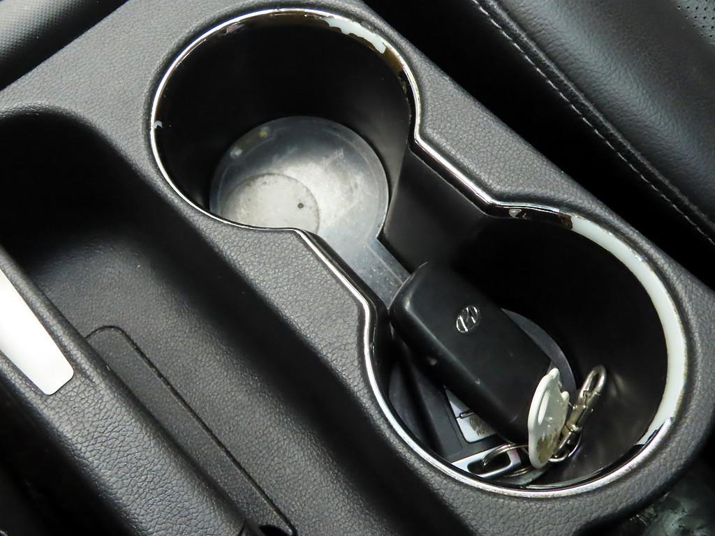HYUNDAI Avante - Vista 11