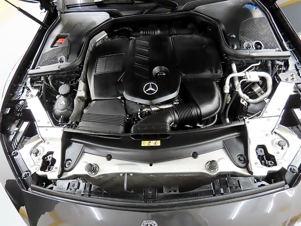 Mercedes Benz CLS Class 2020 Gris - Importación desde Corea - HF Imports Iquique - Foto 19