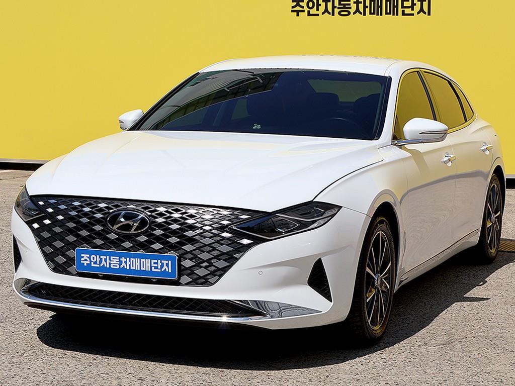 HYUNDAI Grandeur - Vista 3