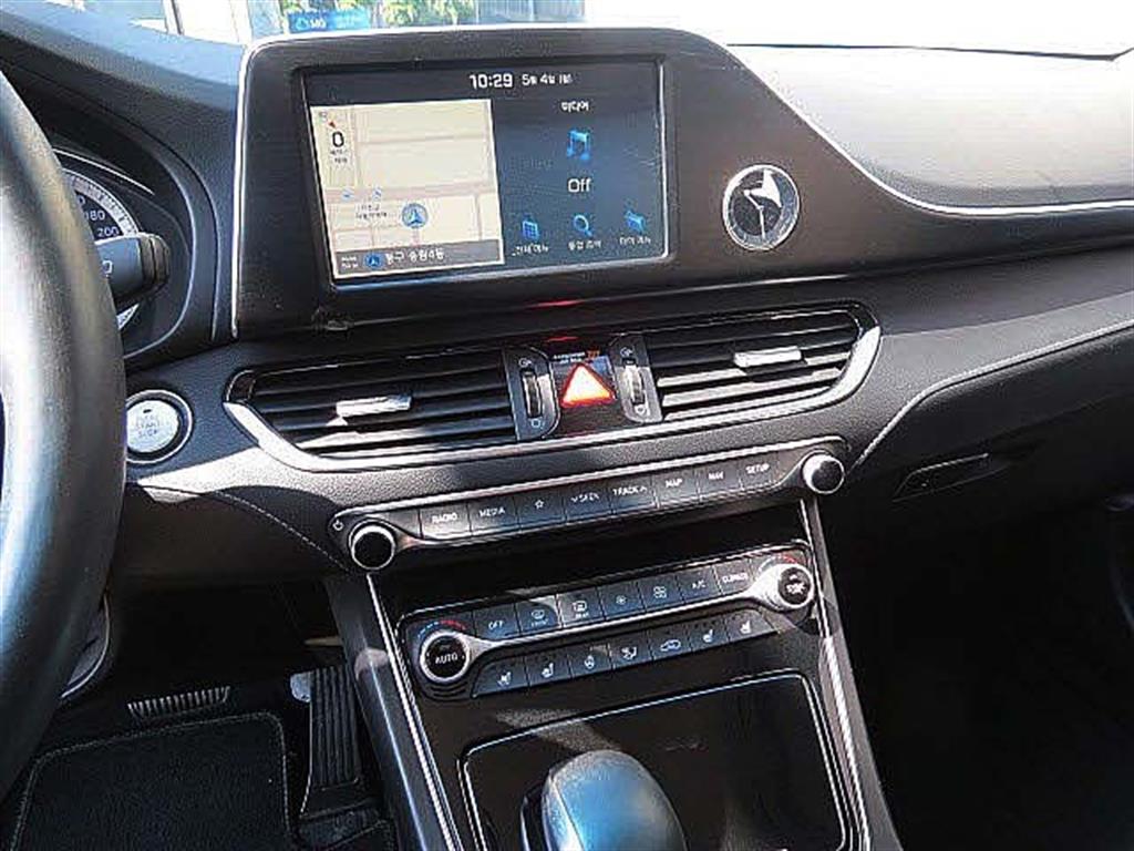 HYUNDAI Grandeur 2018 Gris - Importación desde Corea - HF Imports Iquique - Foto 8