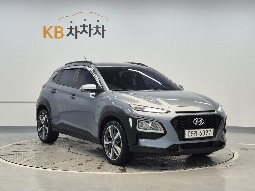 HYUNDAI Kona - Vista 4