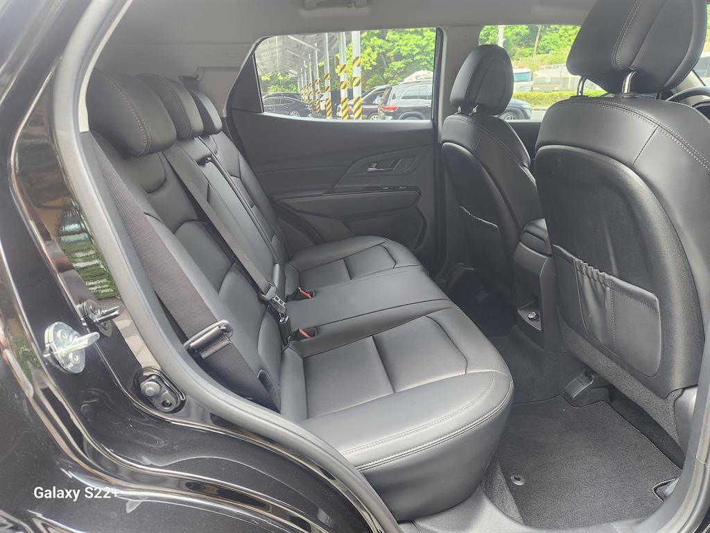 Ssangyong Korando - Vista 10