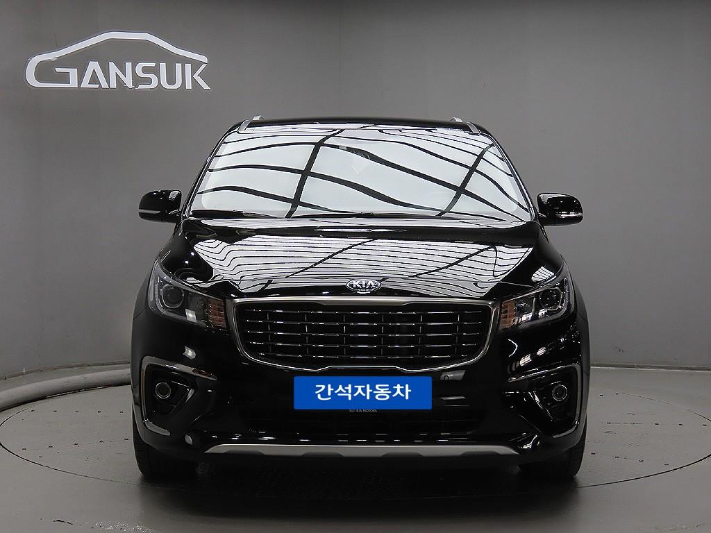 KIA Carnival 2019 Negro - Importación desde Corea - HF Imports Iquique - Foto 1
