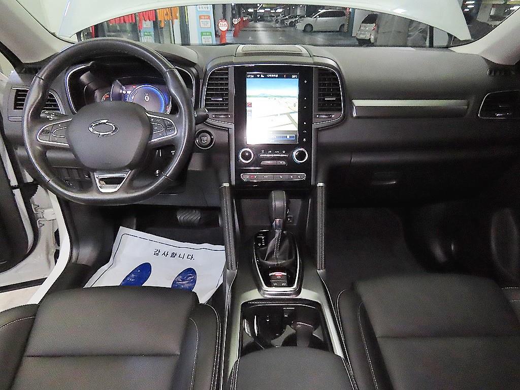 SAMSUNG QM6 - Vista 10