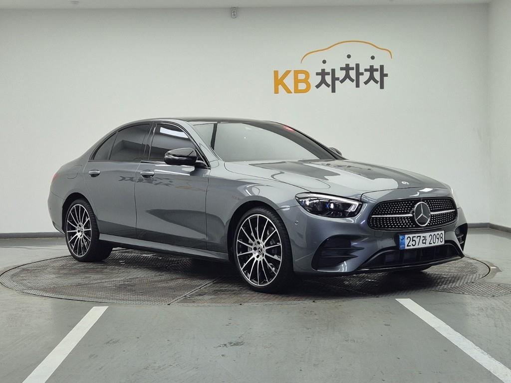 Mercedes Benz E class - Vista 2