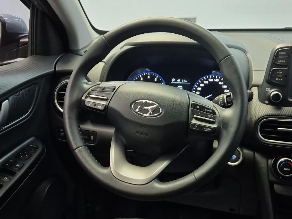 HYUNDAI Kona - Vista 9