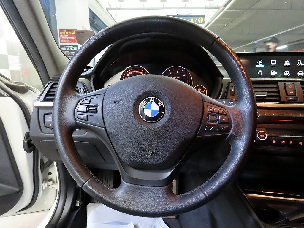 BMW 3 series - Vista 8