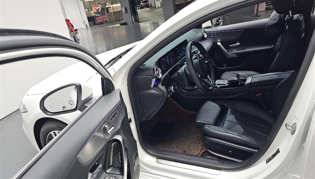 Mercedes Benz A Class 2021 Blanco - Importación desde Corea - HF Imports Iquique - Foto 15