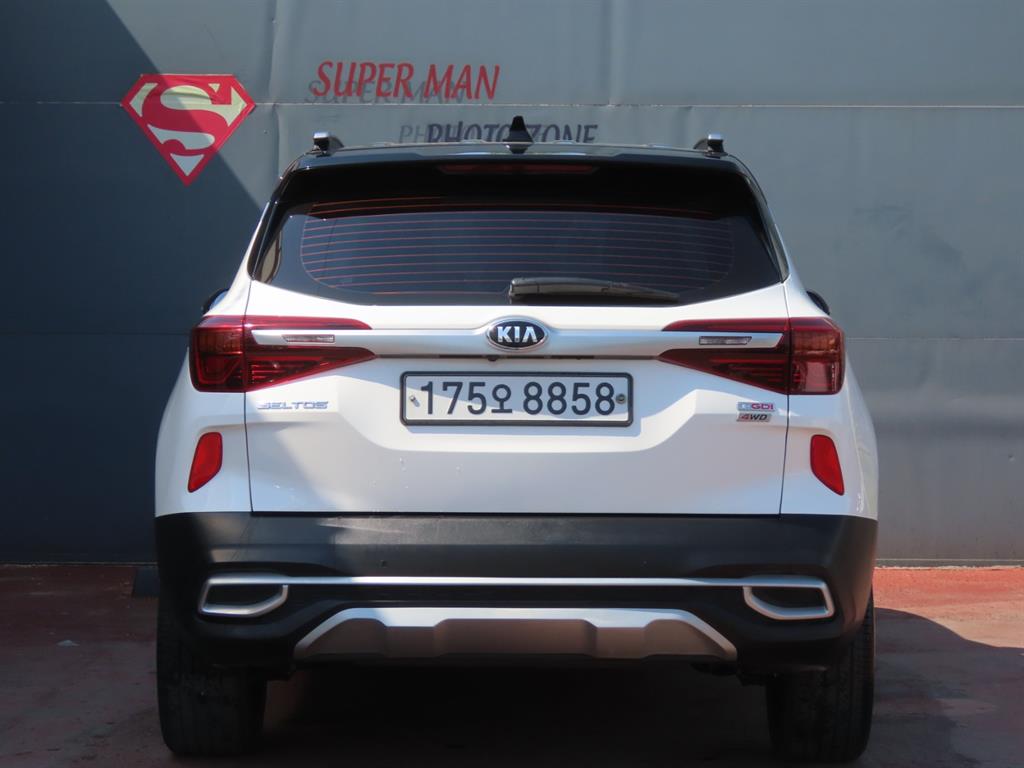 KIA Seltos - Vista 7