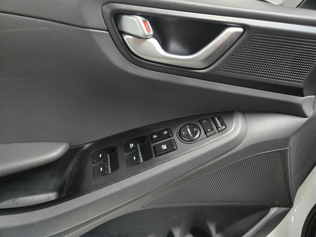 HYUNDAI Ioniq 2017 Blanco - Importación desde Corea - HF Imports Iquique - Foto 20