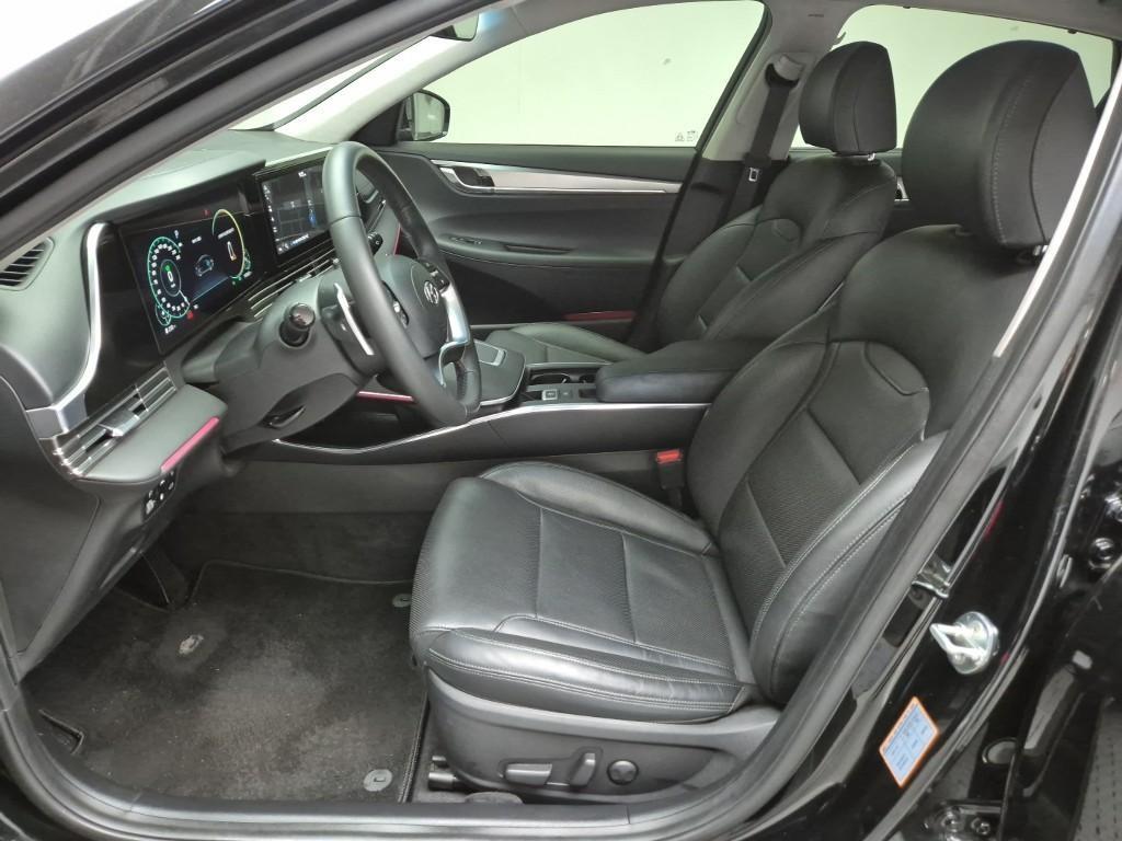 HYUNDAI Grandeur - Vista 11