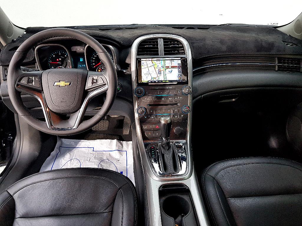 Chevrolet Malibu - Vista 5