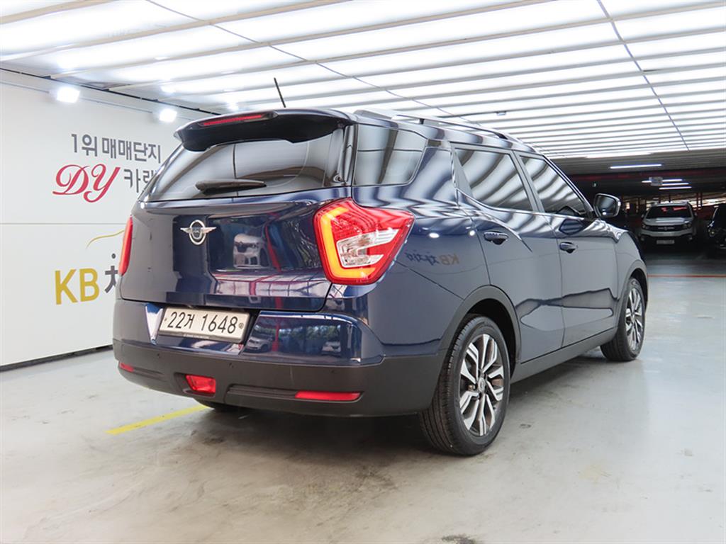 Ssangyong Tivoli - Vista 4