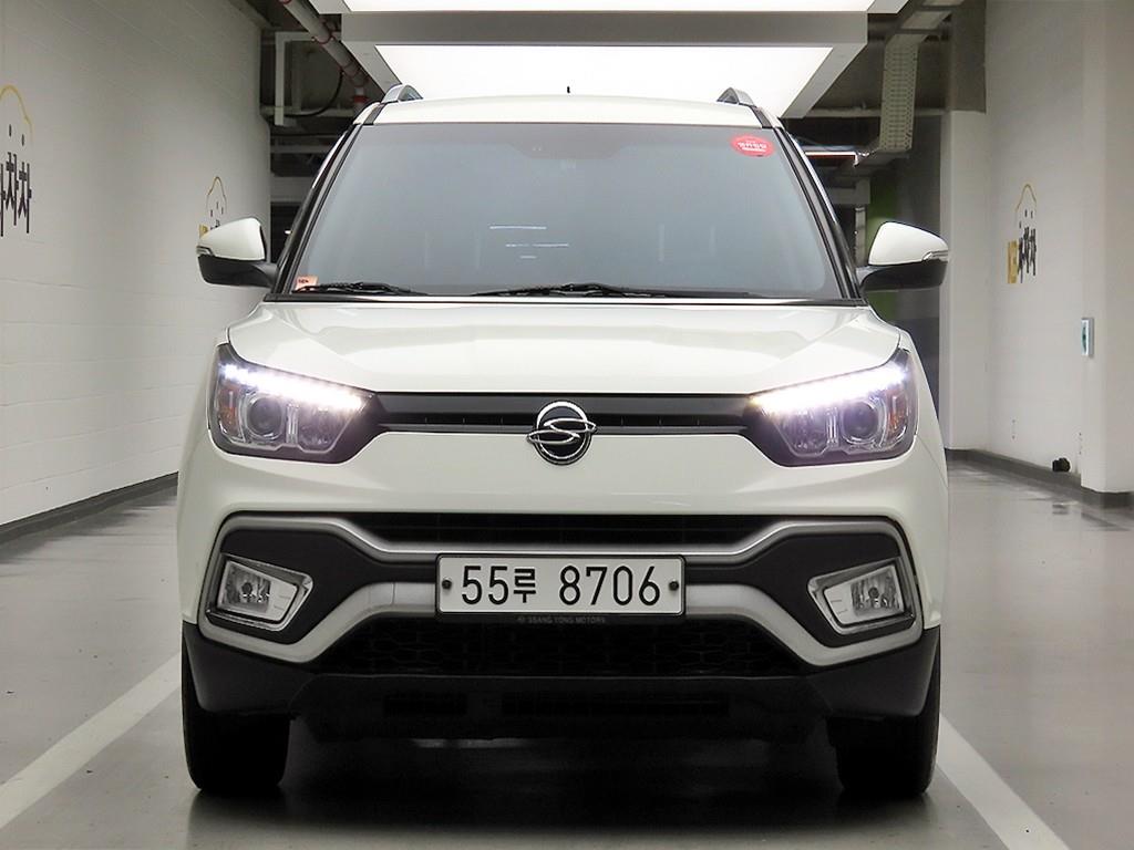 Ssangyong Tivoli 2018 Blanco - Importación desde Corea - HF Imports Iquique - Foto 1