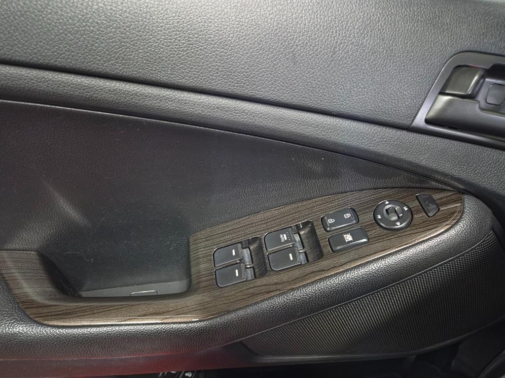 KIA K5 - Vista 12