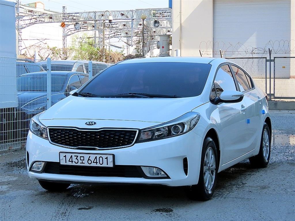 KIA K3 - Vista 2