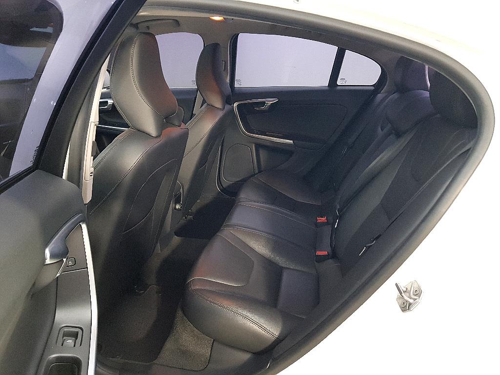 Volvo S60 - Vista 9