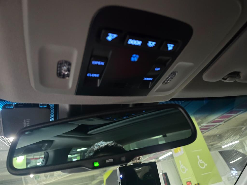 Toyota Camry - Vista 11