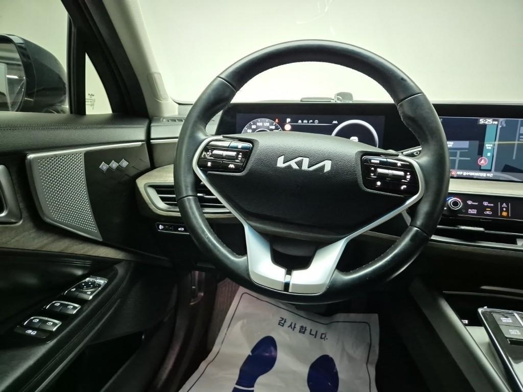 KIA K8 - Vista 9