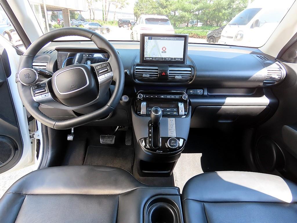 HYUNDAI Casper - Vista 7