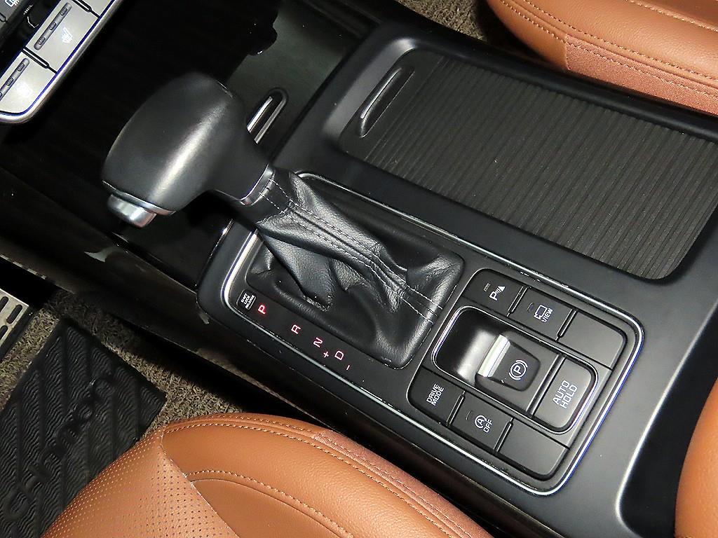 KIA Sorento - Vista 12