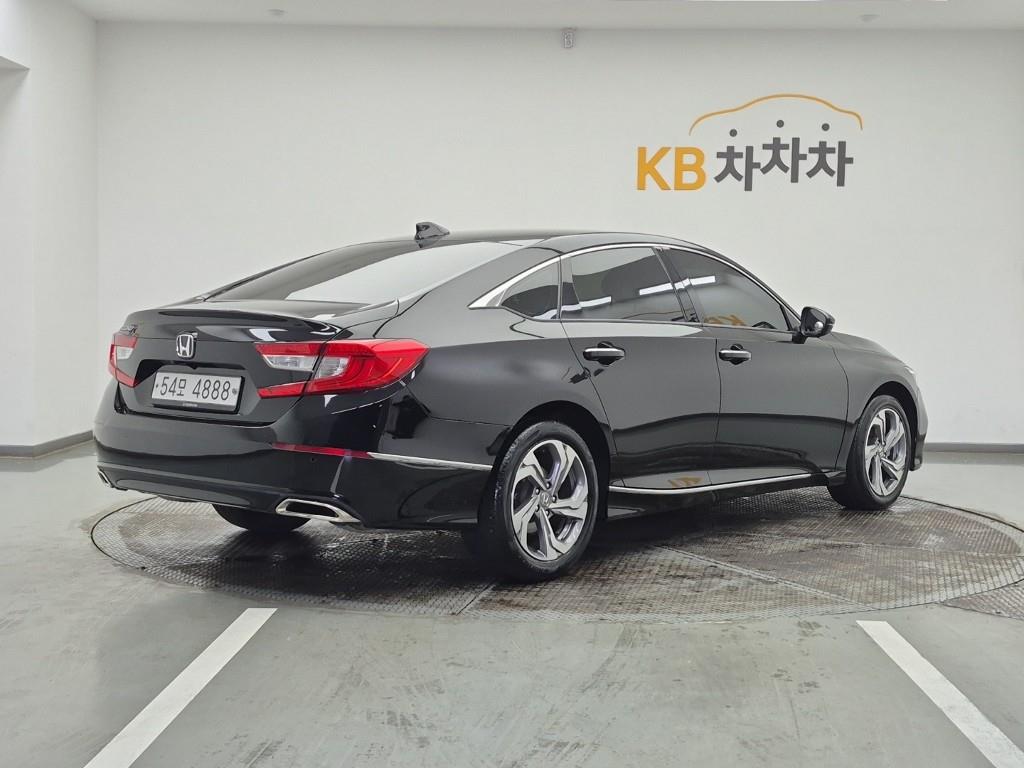Honda Accord - Vista 4