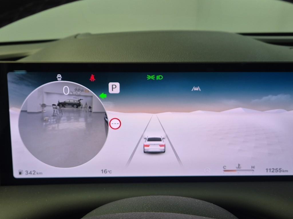Genesis G80 - Vista 6
