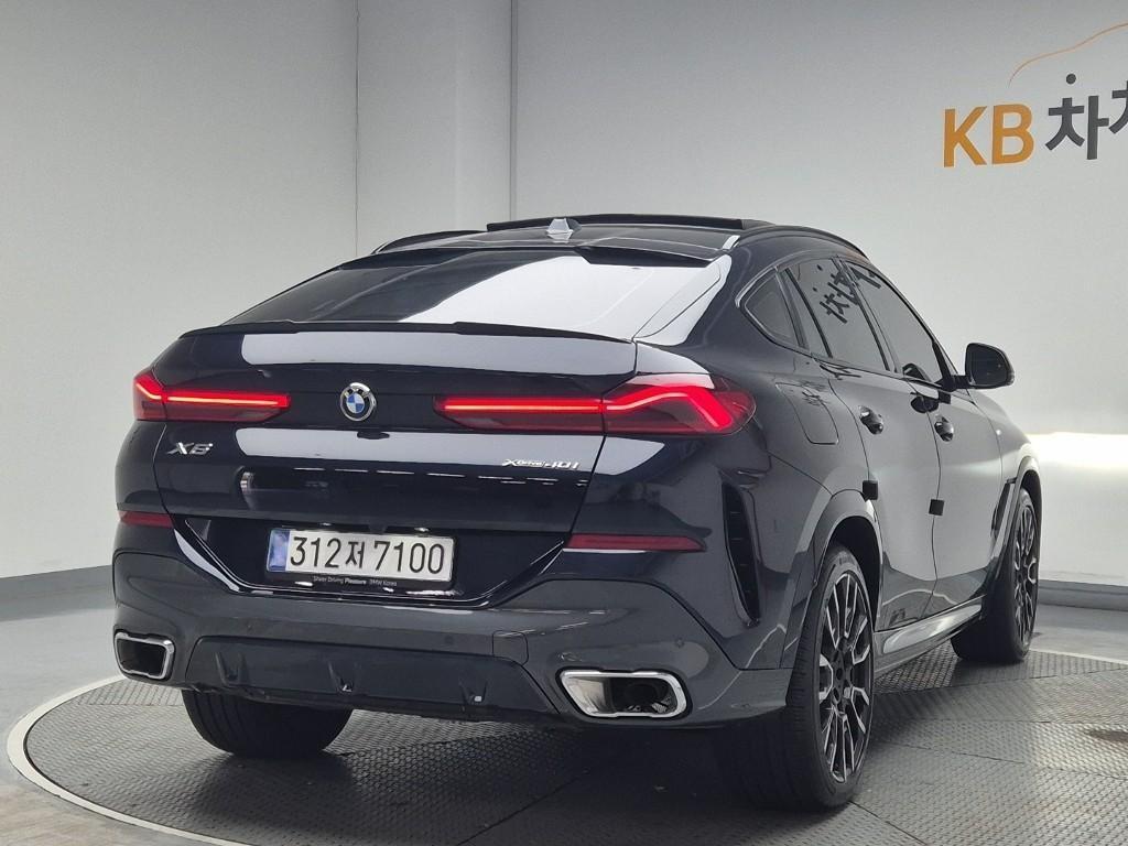 BMW X6 - Vista 3
