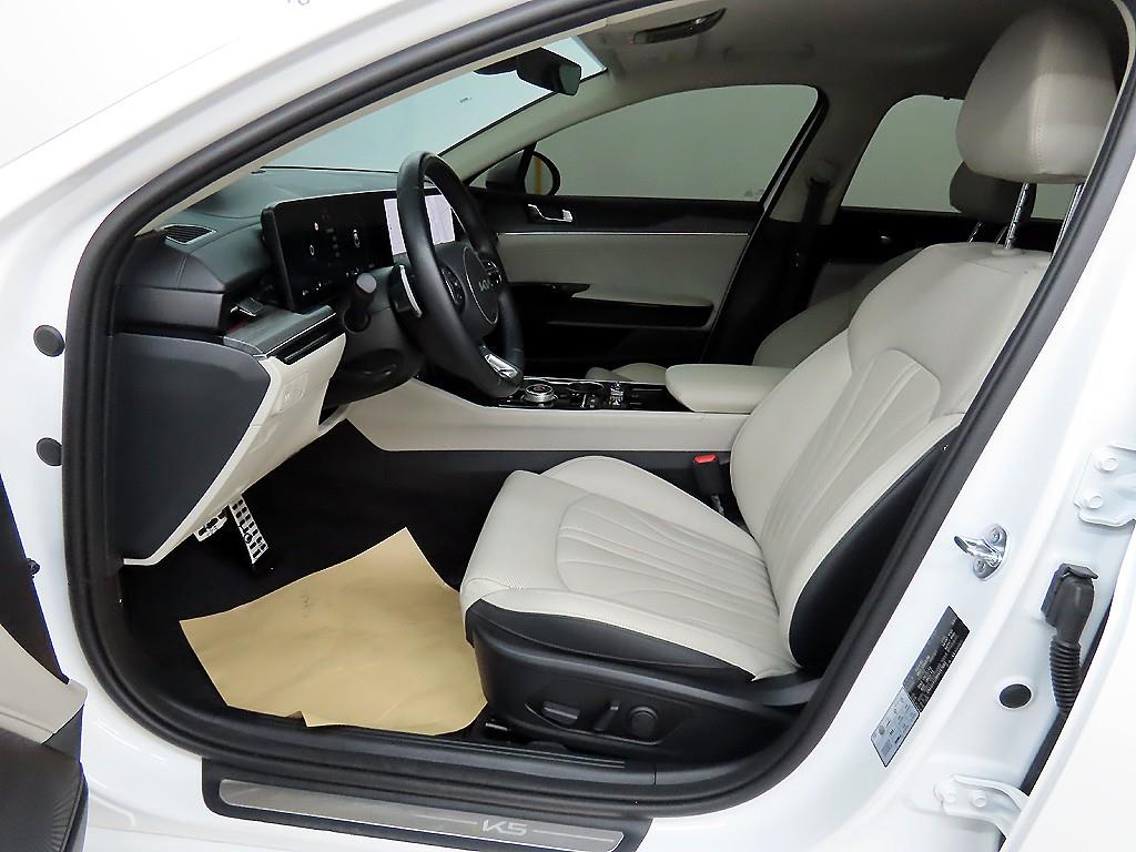 KIA K5 - Vista 5