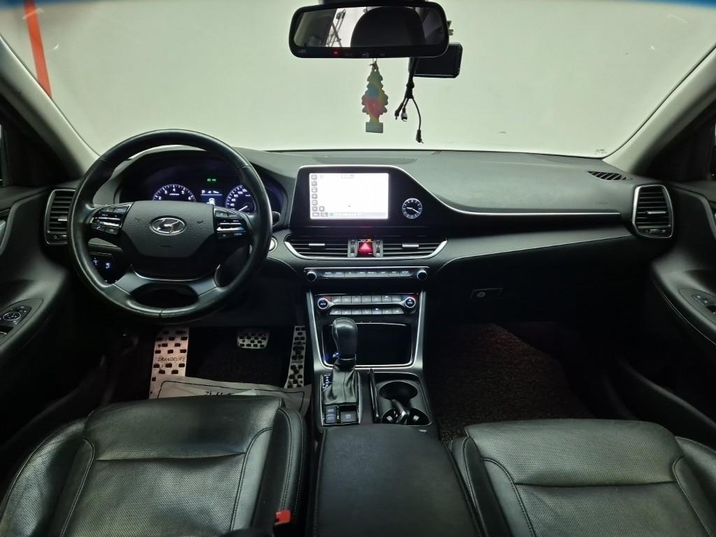 HYUNDAI Grandeur 2017 Negro - Importación desde Corea - HF Imports Iquique - Foto 17