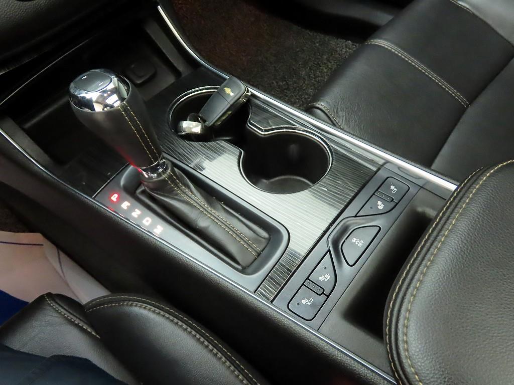 Chevrolet Impala - Vista 11