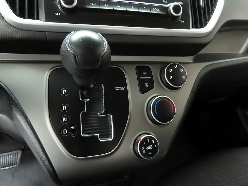 KIA Ray - Vista 10