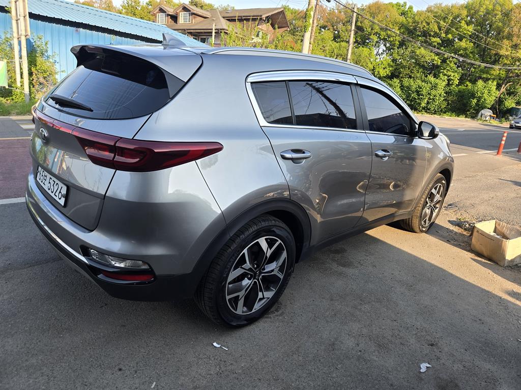 KIA Sportage - Vista 4