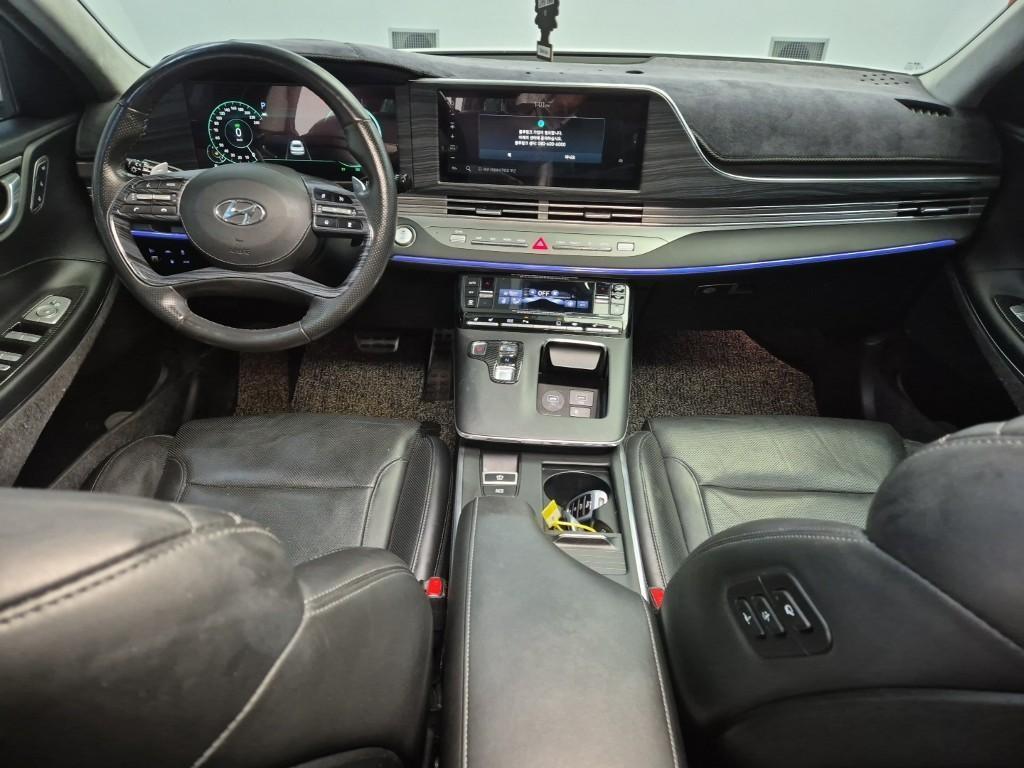 HYUNDAI Grandeur - Vista 6
