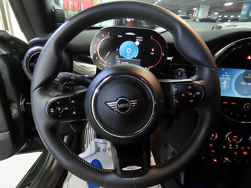 Mini Cooper Convertible - Vista 11