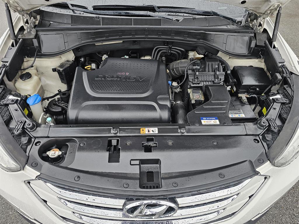 HYUNDAI Santa Fe - Vista 5