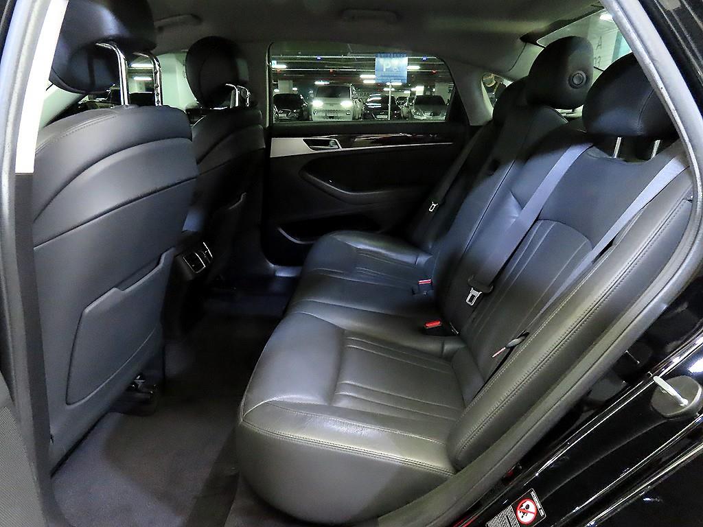 Genesis G80 - Vista 7