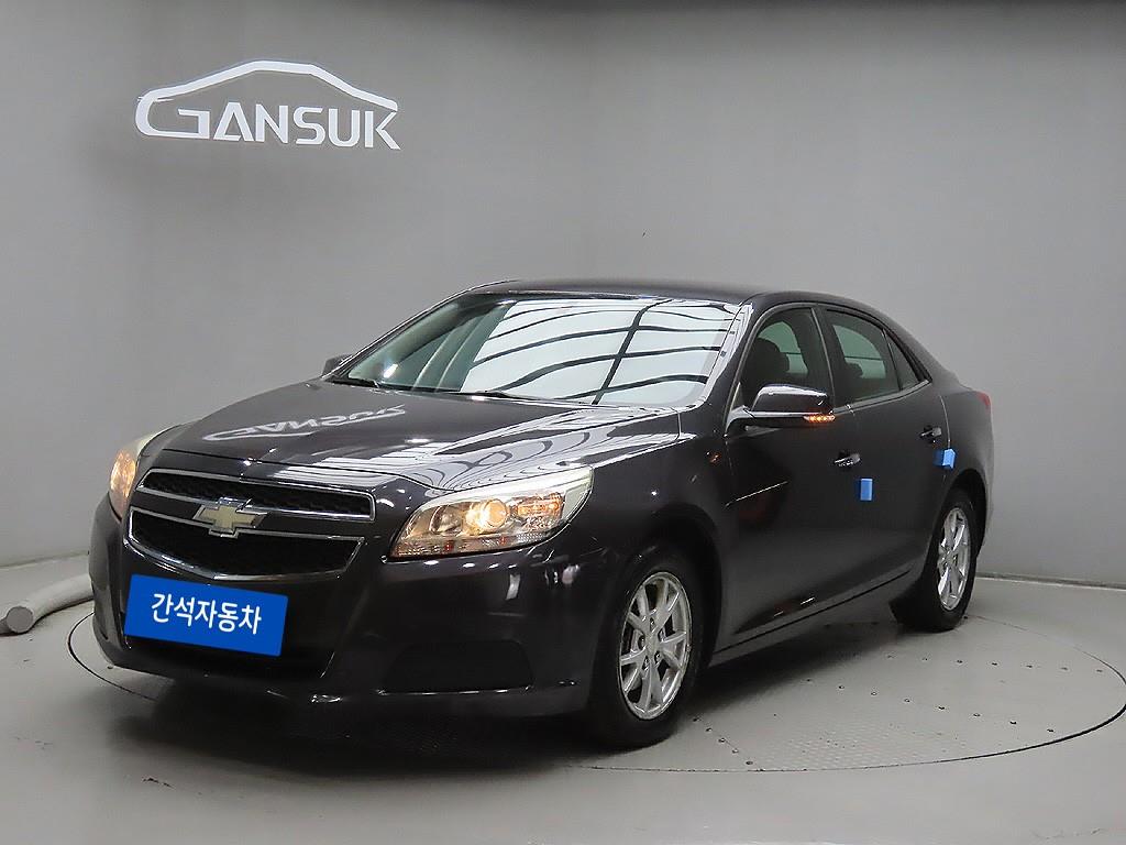 Chevrolet Malibu - Vista 3