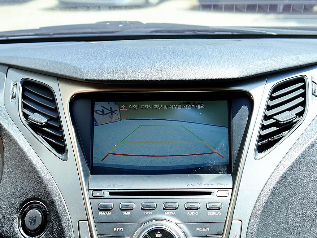 HYUNDAI Grandeur 2012 Negro - Importación desde Corea - HF Imports Iquique - Foto 10