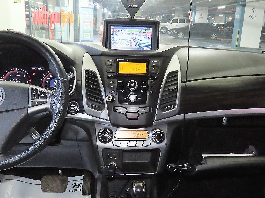Ssangyong Korando - Vista 11