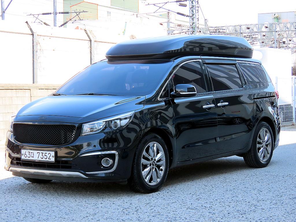 KIA Carnival - Vista 2