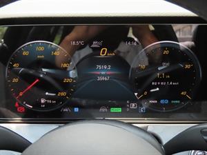 Mercedes Benz E class - Vista 10