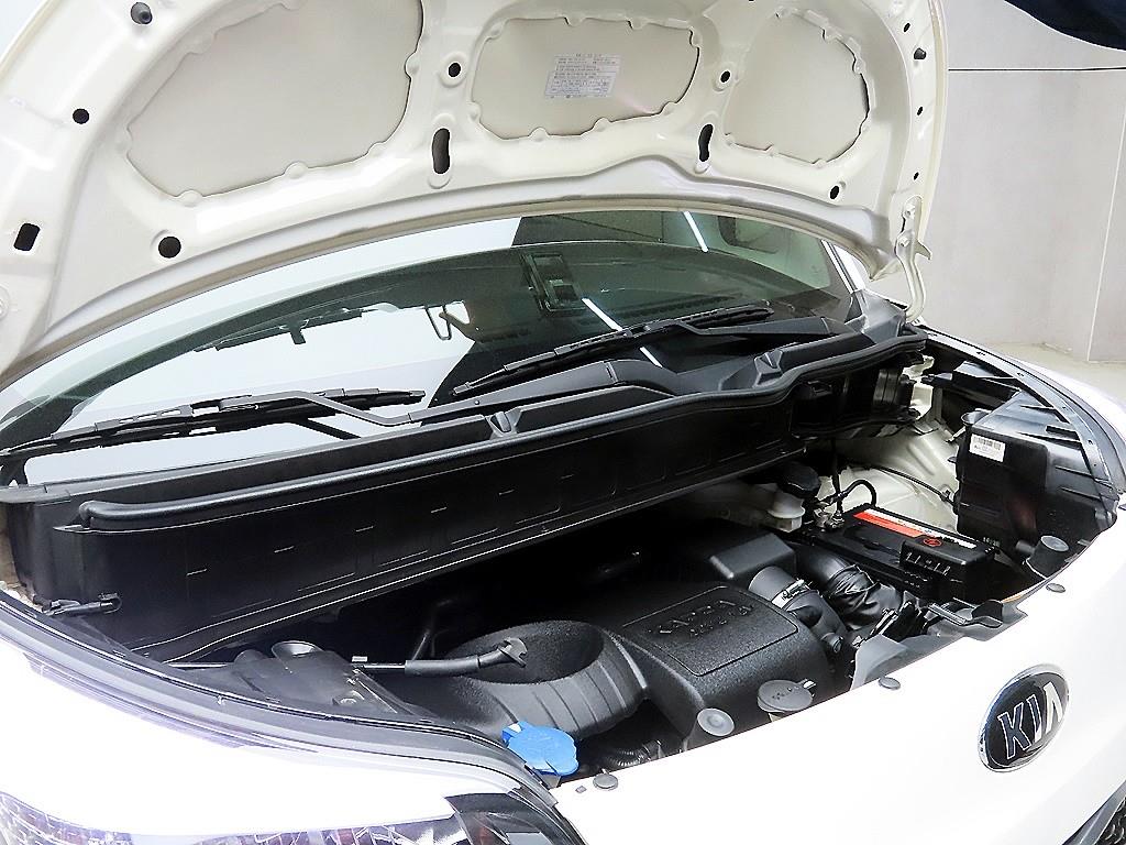KIA Ray 2016 Blanco - Importación desde Corea - HF Imports Iquique - Foto 19