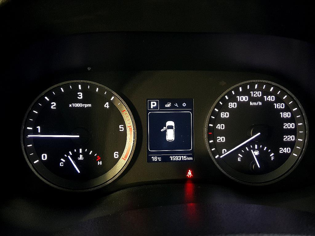 HYUNDAI Tucson - Vista 7
