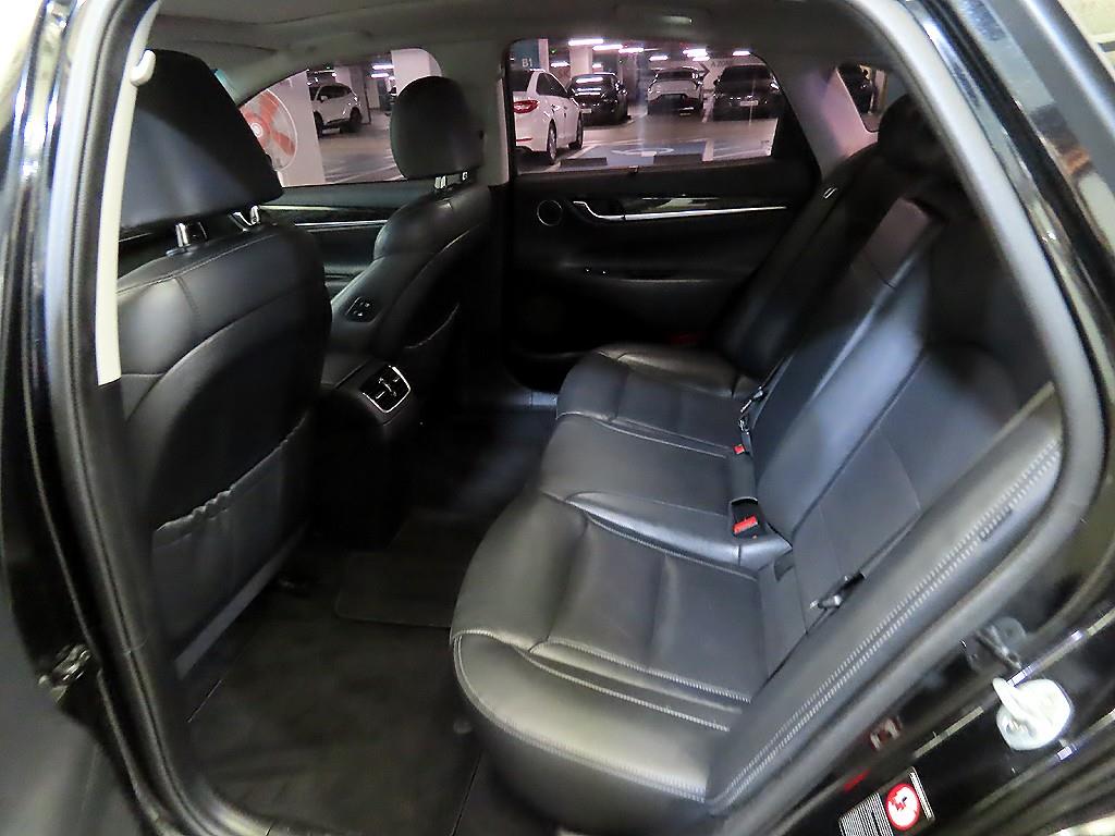 HYUNDAI Grandeur - Vista 7